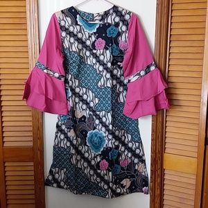 Beautiful NWT Batik dress from Thailand Medium